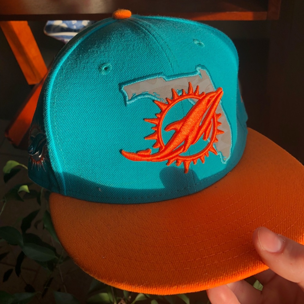 miami dolphins hat!!